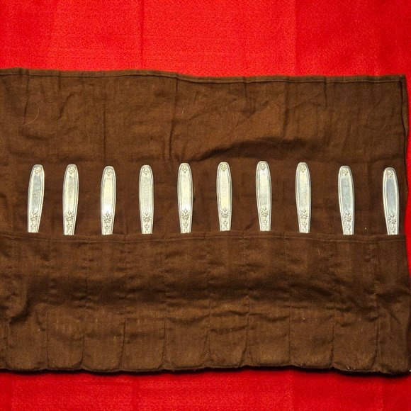 1847 Rogers Bros Silver-Plate Silverware - Lot of 11 Dinner Forks w/Silvercloth - Picture 14 of 15